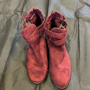 Burgundy shoes